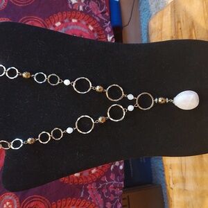 Avon Necklace Faux Rose Quartz Pendant Faceted Beads Gold Tone 18"